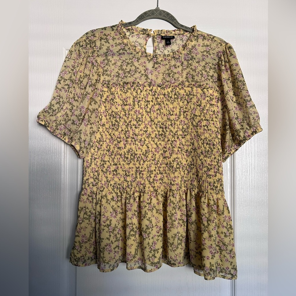 Torrid Floral dressy top